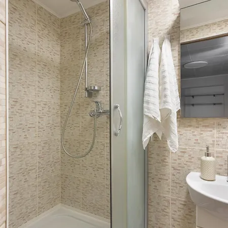 Near Park&sea With Balcony In The Historical Center