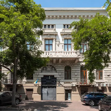 Near Park&sea With Balcony In The Historical Center Appartamento *