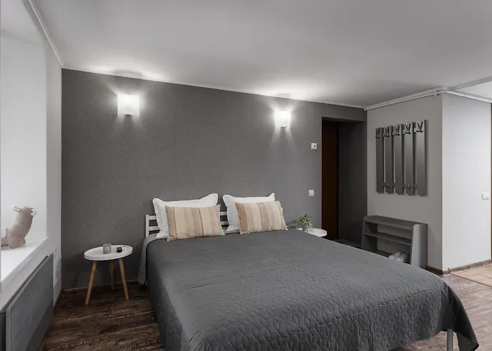 Apartment Near Park&sea With Balcony In The Historical Center Odesa